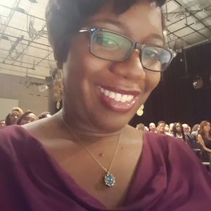 Meet your Posher, Aja